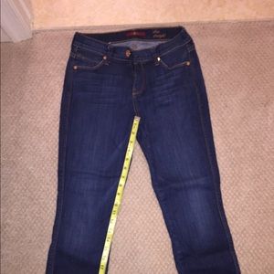 EUC 7 For All Mankind short jeans